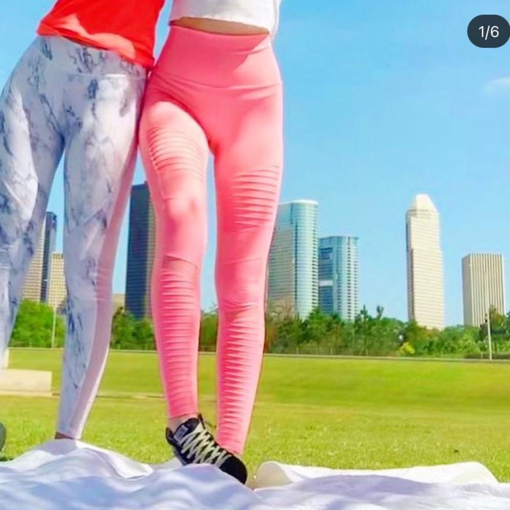 ALO Yoga leggings